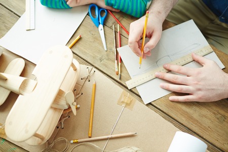 Making sketch of toy plane