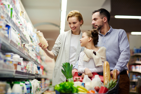 Family Shopping For Groceriesの写真素材