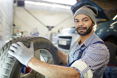 Tire change technicianの写真素材