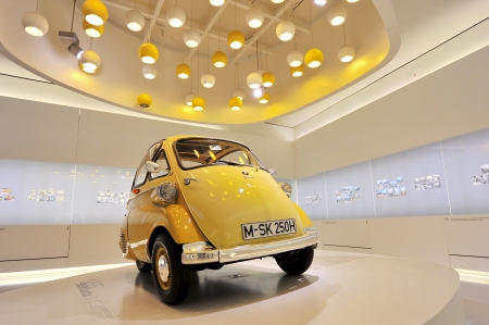 MUNICH - JUNE 8: Classic BMW Isetta mini car on display in BMW Museum on June 8, 2013 in Munichのeditorial素材