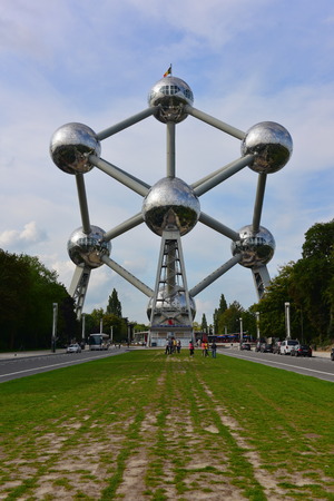 BRUSSELS - SEPTEMBER 15:  The Atomium, a building in Brussels originally constructed for Brussels World's Fair, and designed by engineer Andre Waterkeyn, taken on September 15, 2014 in Brussels, Belgiumのeditorial素材