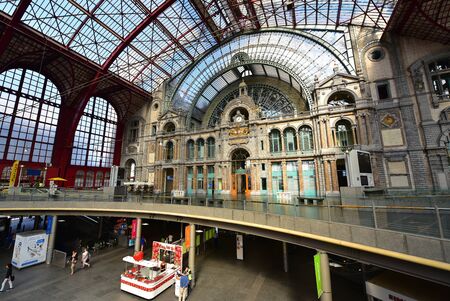 ANTWERP - SEPTEMBER 17: Antwerp Central Railway Station, operated by the national railway company NMBS, taken on September 17, 2014 in Antwerp, Belgiumのeditorial素材
