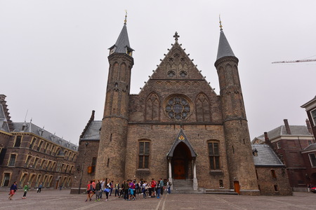 HAGUE - SEPTEMBER 19: Binnenhof, a complex of buildings that houses government offices, taken on September 19, 2014 in Hague, Netherlandsのeditorial素材