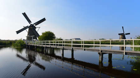 KINDERDIJK - SEPTEMBER 17: A collection of authentic historic windmills in Kinderdijk, a UNESCO World Heritage site, taken on September 15, 2014 in Kinderdijk, Netherlandsのeditorial素材