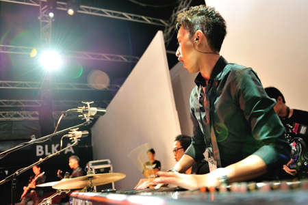 SINGAPORE - MAY 18: Artiste performing during Swarovski show at Audi Fashion Festival 2012 on May 18, 2012 in Singaporeのeditorial素材