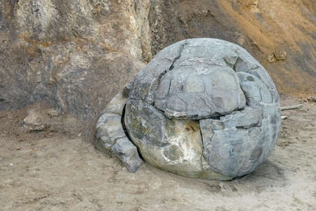 detail of the Moeraki Boulders at Koekohe Beach in New Zealandの写真素材