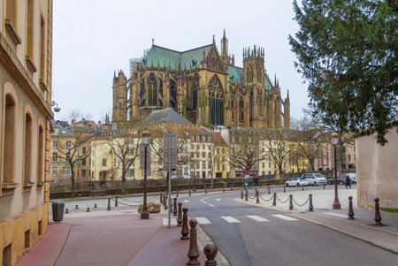 Scenery around the Cathedral of Saint Stephen in Metz, a city in the Lorraine region in Franceのeditorial素材