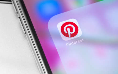 Pinterest logo on the screen smartphone. Pinterest is a social internet service, photo hosting. Moscow, Russia - June 28, 2019のeditorial素材