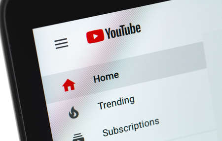 YouTube logo homepage on the display laptop, closeup. YouTube is a free video sharing application that anyone can watch. Moscow, Russia - April 20, 2020のeditorial素材
