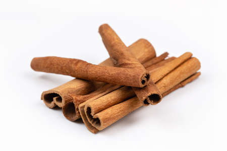 dry cinnamon sticks isolated on white background, macroの写真素材