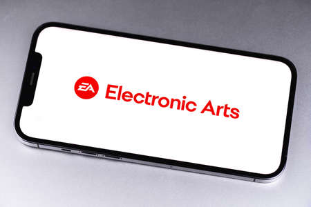 CNBC mobile logo app on screen smartphone iPhone macro. CNBC is an American pay television business news channel owned by NBCUniversal News Group. Moscow, Russia - July 20, 2021のeditorial素材