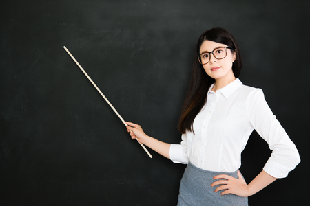 A good teacher must be able to put himself in the place of those who find learning hardの写真素材