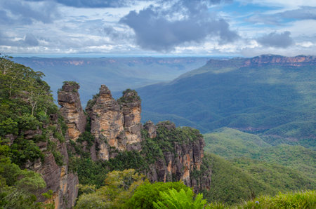 Image of the Three Sisters rock formation. View from Echo Point in the Blue Mountains National Park, Katoomba city, New South Wales in Australia.の写真素材