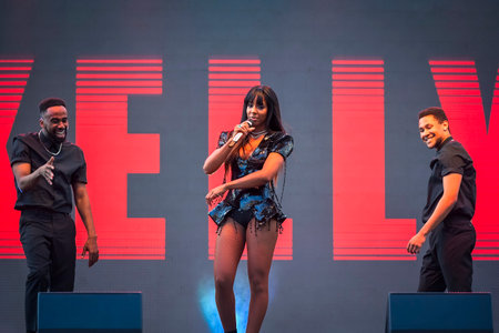 Sydney Australia - October 19th 2019: Kelly Rowland performs at The Everest Day race day at Royal Randwick Racecourse on October 19th, 2019 in Sydney, Australia.のeditorial素材