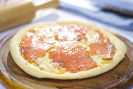 Pizza with Smoked salmon   Cheeseの写真素材