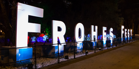 VIENNA, AUSTRIA - DECEMBER 16, 2018: Frohes Fest sign in German language in Viennaのeditorial素材