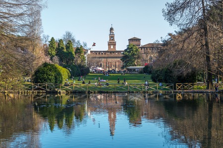 Lake in Sempione Park in the historic center of the city near the walls of the Sforza Castleのeditorial素材
