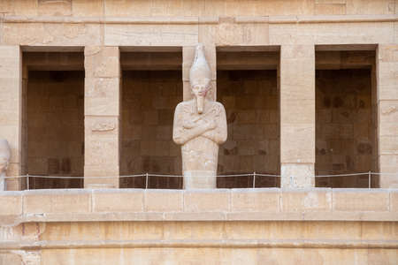 A sculpture of Pharaoh at the Mortuary temple of Hatshepsut near the Egyptian city of Luxorのeditorial素材