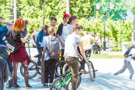 Russia, Samara, May 27, 2018: Group of teenagers with bicycles in the Park on the velodromeのeditorial素材