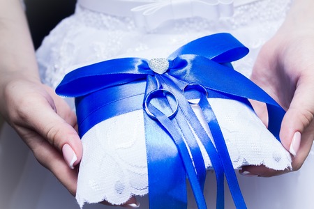 Close-up of the wedding ringsの写真素材