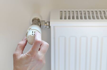 Hand adjusting heating indoor