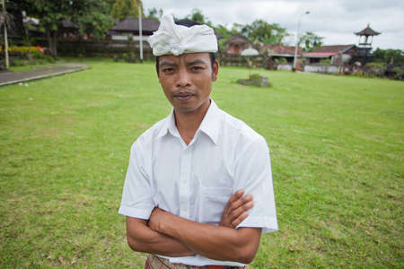 BALI - JANUARY 22. Balinese pilgrim at Mother Temple in Besakih on January 22, 2012 in Bali, Indonesia. Most Balinese hindus make a yearly pilgrim to the mother of all temples.のeditorial素材