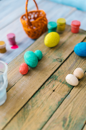 The process of painting Easter eggs. Preparing for Easter.の写真素材