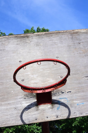 Old Basketball Board and Hoopの写真素材