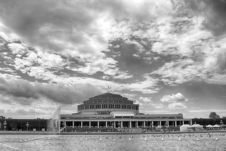 WROCLAW, POLAND - AUGUST 04, 2017: Centennial Hall and Multimedia Fountain. The Hallâs inscription on UNESCO World Heritage List in 2006 emphasized the rank of this facility. Designed by Max Berg.のeditorial素材