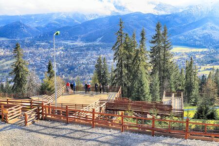 ZAKOPANE, POLAND - NOVEMBER 06, 2019: View of the city of Zakopane from Gubalowka, Poland, Europe. Gubalowka mountain is a popular tourist attraction, offering views of the Tatras and Zakopane.のeditorial素材