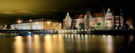 WROCLAW, POLAND - DECEMBER 15, 2019: The Oder (Odra) River and National Museum in Wroclaw, Poland, Europe. Night view.のeditorial素材