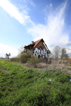 WROCLAW, POLAND - APRIL 25, 2021: Abandoned house near Wroclaw, Poland, Europe.の写真素材