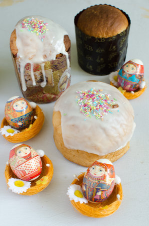 Easter cakes and eggs for Easter holiday