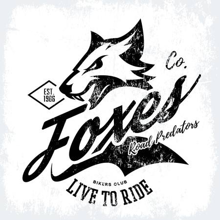 Vintage American furious fox bikers club tee print vector design isolated on white background. Street wear t-shirt emblem. Mascot logo concept illustration.のイラスト素材