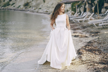 Bride in a beachの写真素材