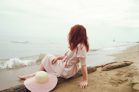 pretty girl in a beachの写真素材