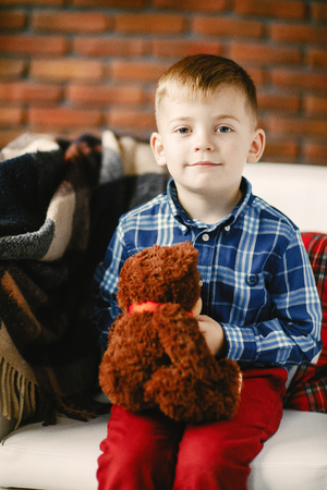 happy little boy playingの写真素材