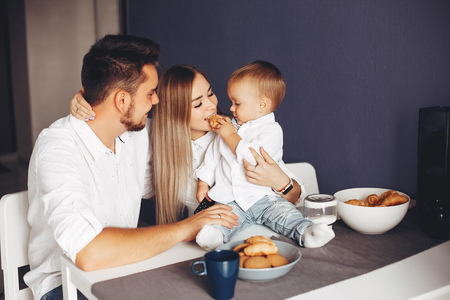 Family in a kitchenの写真素材
