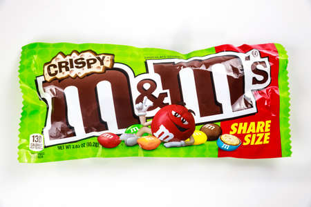 May 4, 2021. New York, US. Crispy MMs colorful milk chocolate candyのeditorial素材