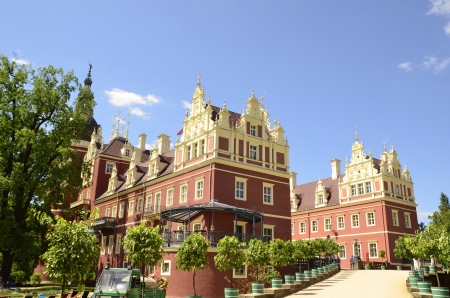 This beautiful castle surrounded by gardens in the English style of the 19th century was inspired by Prince Hermann Pueckler-Muskau.  のeditorial素材