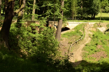 The photo shows Bad Muskau - Muskauer Park - arcaded bridgeの写真素材