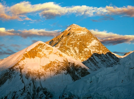 Evening view of Everest from Kala Patthar - trek to Everest base camp - Nepalの写真素材