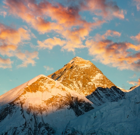 Evening view of Everest from Kala Patthar - trek to Everest base camp - Nepalの写真素材