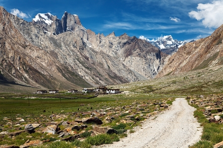 Nun Kun Range - Indian Himalayas - trek from Kargil to Padum - Zanskar, Ladakh, Jammu and Kashmir, Indiaの写真素材