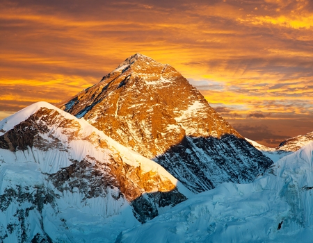 Evening view of Mount Everest from Kala Patthar with beautiful clouds- trek to Everest base camp - Nepalの写真素材