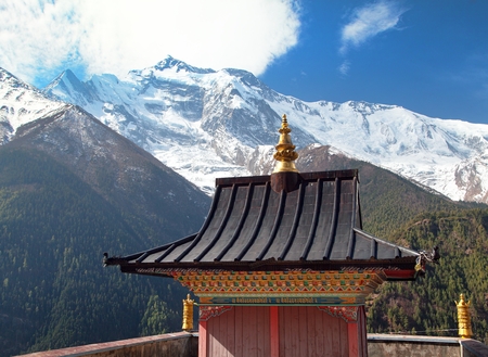 Upper Pisang, view of gompa and Annapurna 2 II, round Annapurna circuit trekking trail, Nepalの写真素材