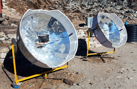 View of sunny solar cooker, Everest area, Nepal, ecology cookingの写真素材