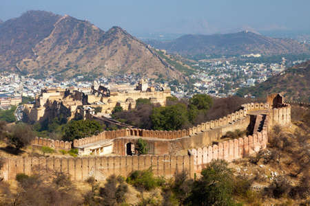 Amber fort near Jaipur city, Rajasthan, India, view from the upper fortress on Amber palace and townのeditorial素材