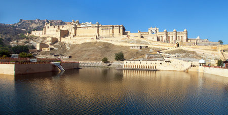 Amber fort and palace near Jaipur city and lake, Rajasthan, India, panoramic viewのeditorial素材