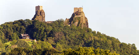 Trosky castle ruins, two towers called pana and baba, Czech Paradise, Bohemia, Czech Republicのeditorial素材